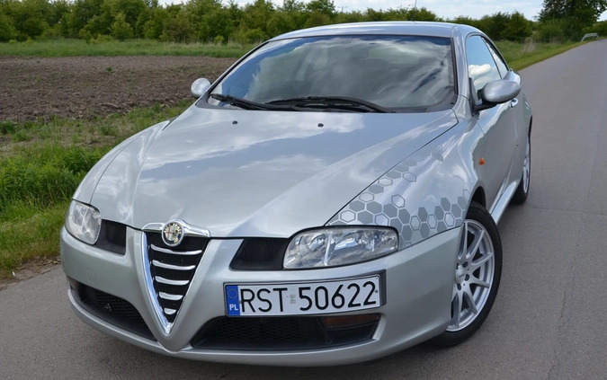 Alfa Romeo GT cena 9000 przebieg: 220000, rok produkcji 2004 z Pieńsk małe 667